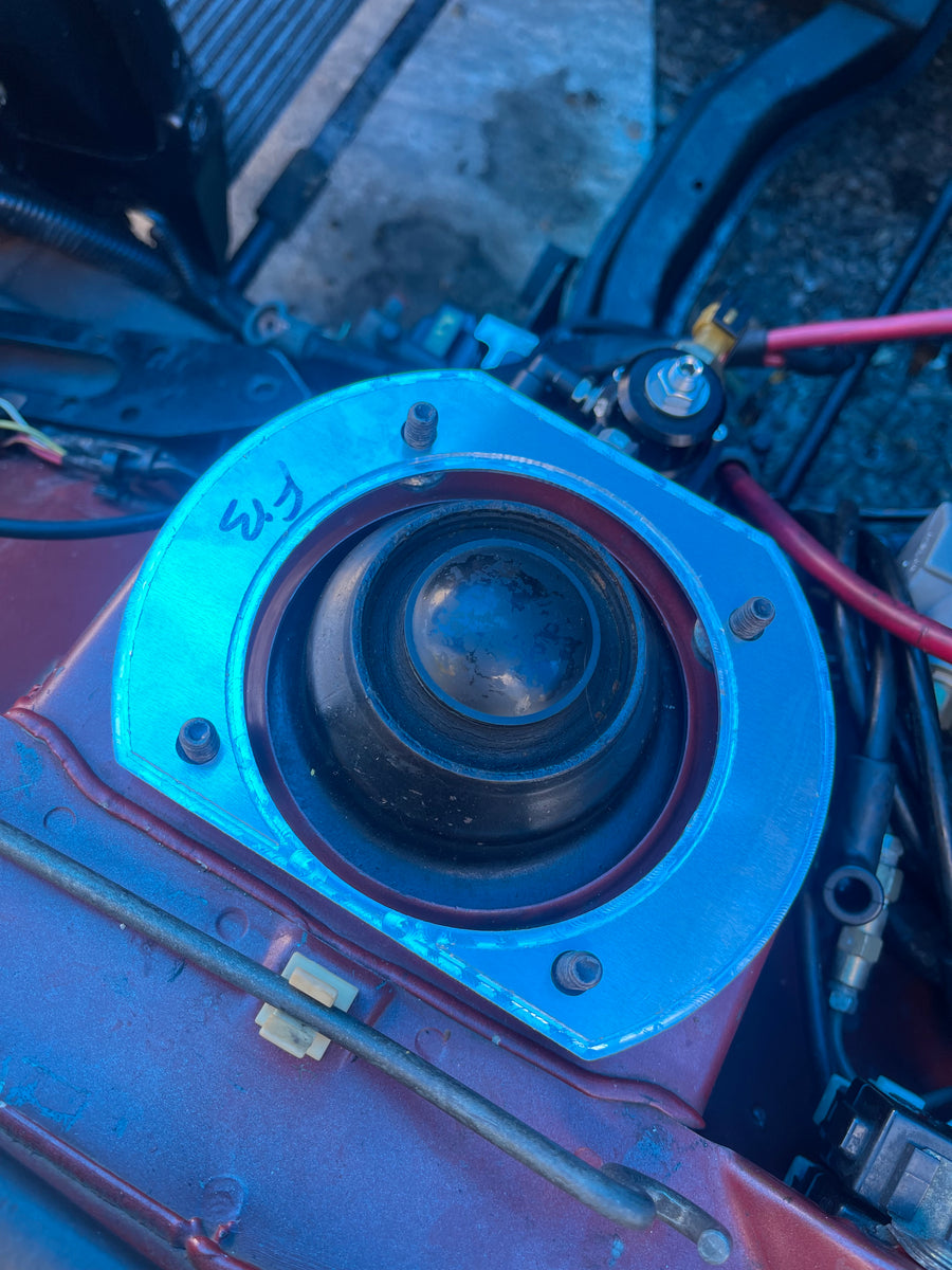 Rx7 FB Rotary Strut Covers 80-85 – Breton Performance Engineering